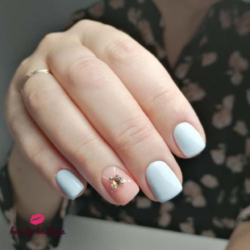 Забронировать Дизайн ногтей для праздника