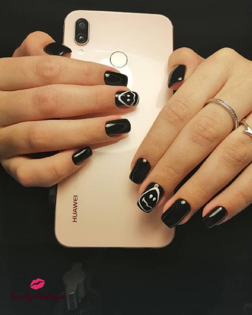 Обожаю своих клиентов🤗🧡❤️💜❣️ Анечка каждый раз приходит со своими идеями, её молодой креативный ум бодрит, развивает и меня, рада постараться, чтобы у девочки горели глазки, это огромный стимул для мастера!!!! Будьте позитивны Друзья👩‍❤️‍👩