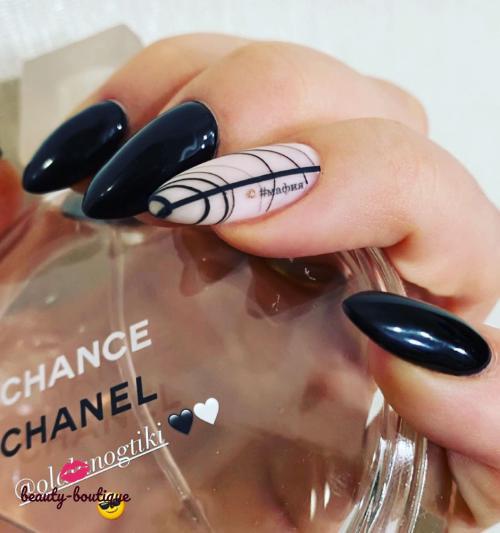 Маникюр нашей красавицы permanent_minsk_katerina спустя 1,5 недельки, ручки трудятся в перчатках и вот все замечательно, в целости и сохранности!!! К нам за красивыми ногтями, к Катюше, за красивым личиком🌞