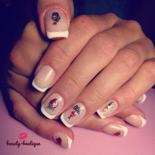 Маша своими руками творит чудеса, она в буквальном смысле слова, - спасает жизни людей, работая в больнице, в очень тяжёлом отделении!!!!👏 человек позитивный и мы переодически устраиваем «шабаш» на ноготках, воплощаю в жизнь всю ее положительную ауру!!!✌️ Машенька, так держать💓