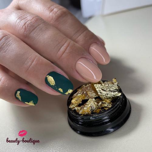 Как обычно классно посидели и продуктивно поработали🧏‍♀️ указательный ноготь этой руки нарастили