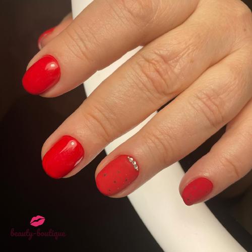 Месяц и три недели нашим предыдущим ноготкам, сегодня после нюда, мы хотим быть поярче😜