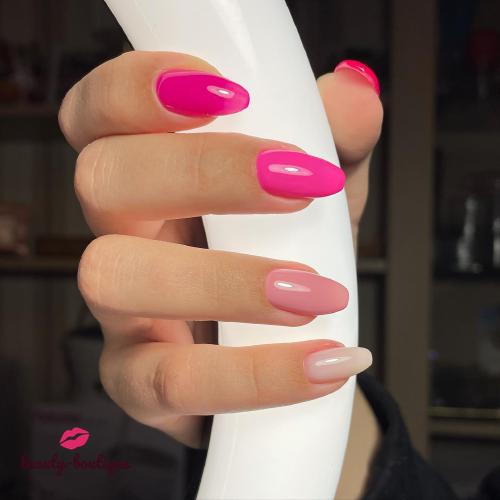 Всем бодрого утра и прекрасного солнечного дня👩‍❤️‍💋‍👩#маникюрминск