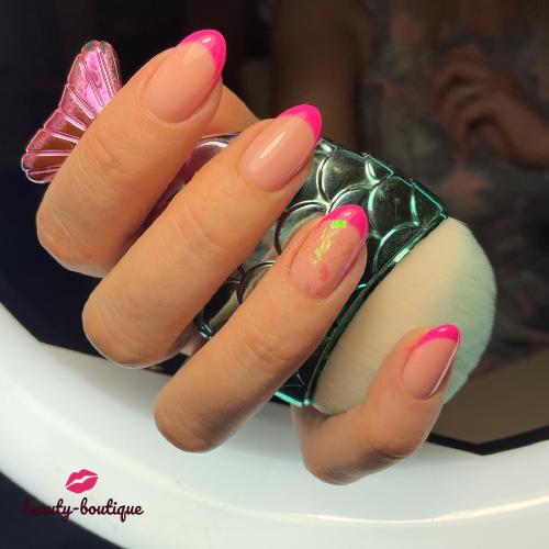 Месяц и 2 недели предыдущему покрытию! Лето, яркие краски, очень подходят к нежному женственному образу моей Анастасии🍒💕